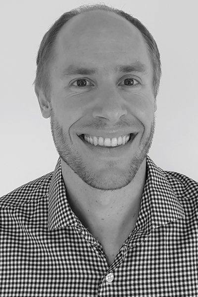 Dr. Thomas Tveit