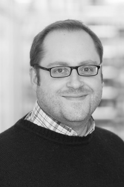 Dr. Octavio Fernandez
